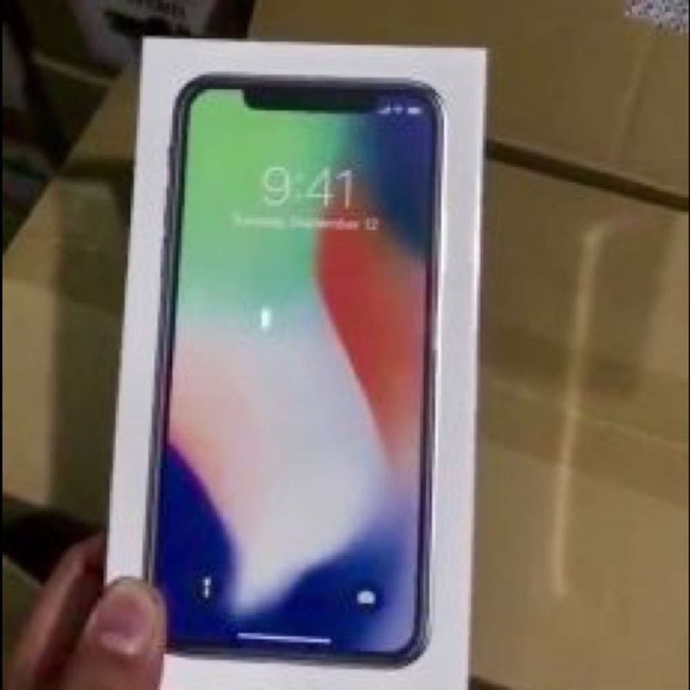 iPhone X